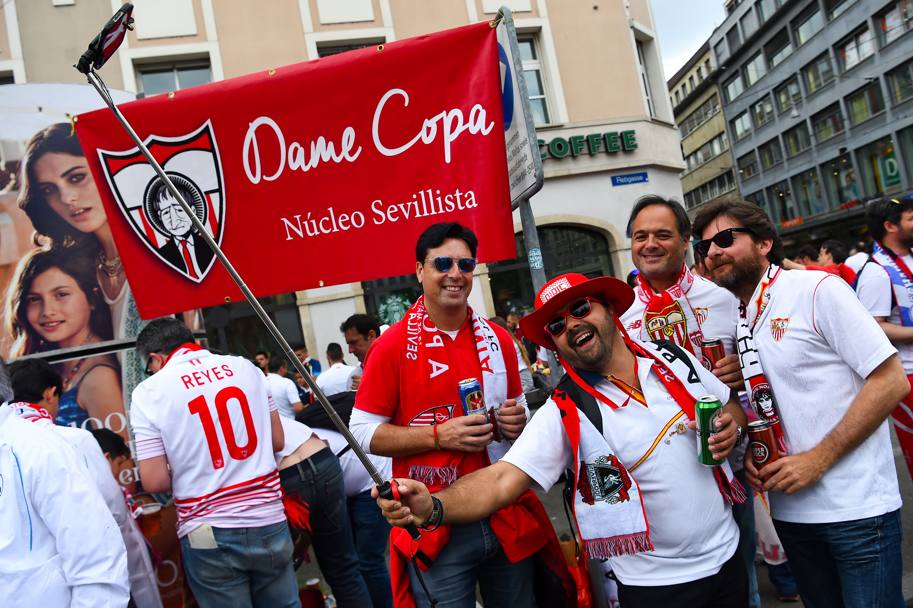 Fan del Siviglia a Basilea (getty Images)